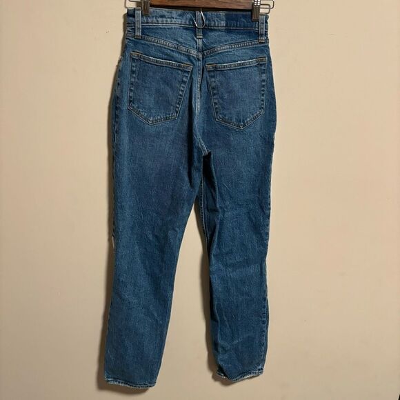 Abercrombie & Fitch Curve Love Ultra High Rise 90s Straight Jean- Size 2 (26R) - Picture 3 of 6